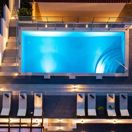 Luxurious In Kalebova Luka With Sauna Tatil Evi