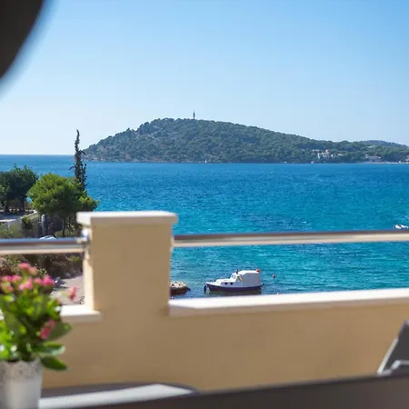 Luxurious In Kalebova Luka With Sauna Tatil Evi