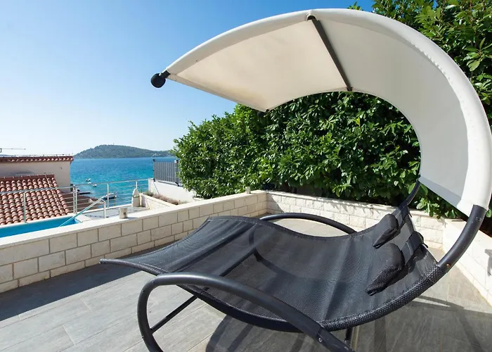 Gorgeous In Kalebova Luka Ražanj