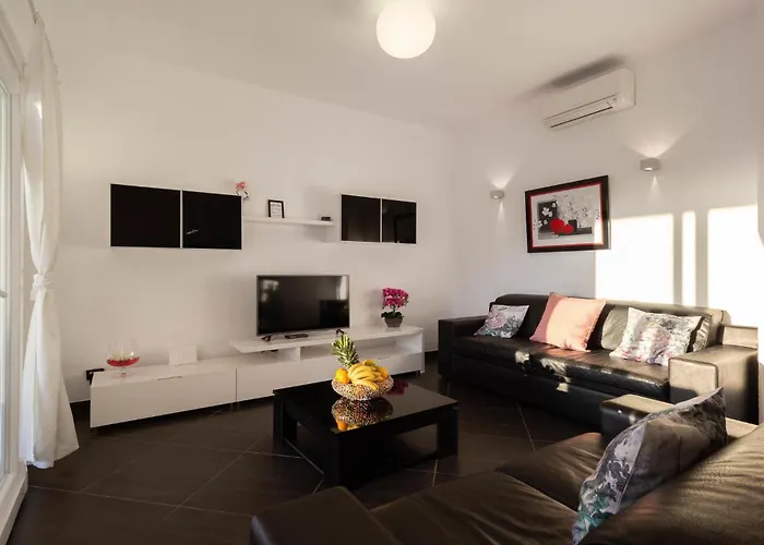 Gorgeous In Kalebova Luka