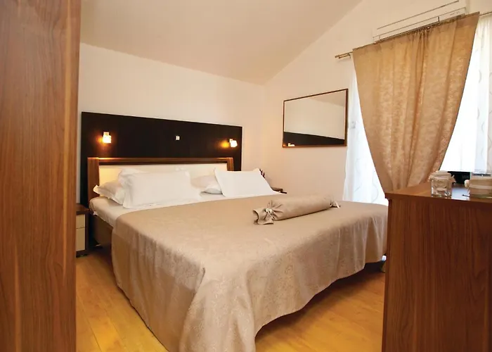 Gorgeous In Kalebova Luka Vikendica Razanj