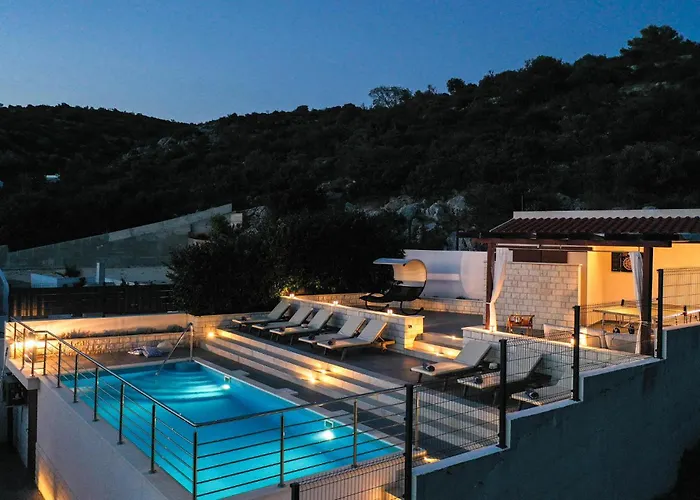 Gorgeous In Kalebova Luka