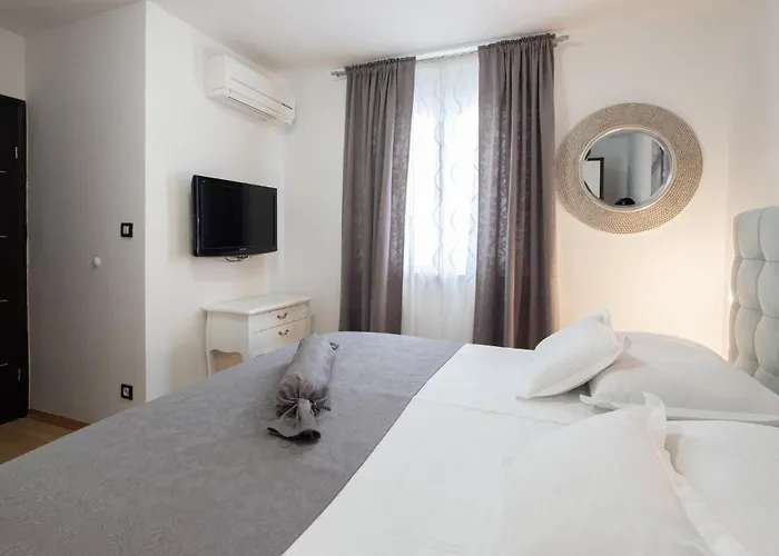 Gorgeous In Kalebova Luka *