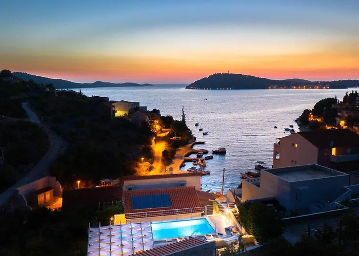 Gorgeous In Kalebova Luka Casa vacanze *